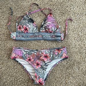 Two piece swimsuit size small